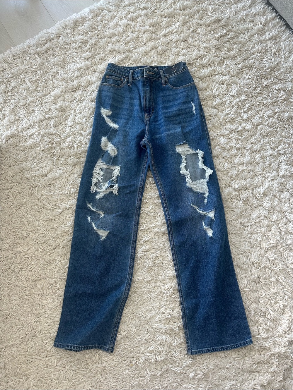 Hollister Women's Distressed Dark Blue Straight Jeans